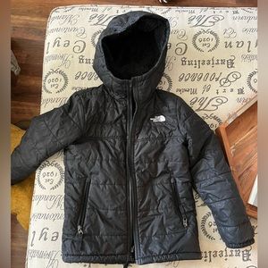 Black Reversible Northface Jacket 7-8